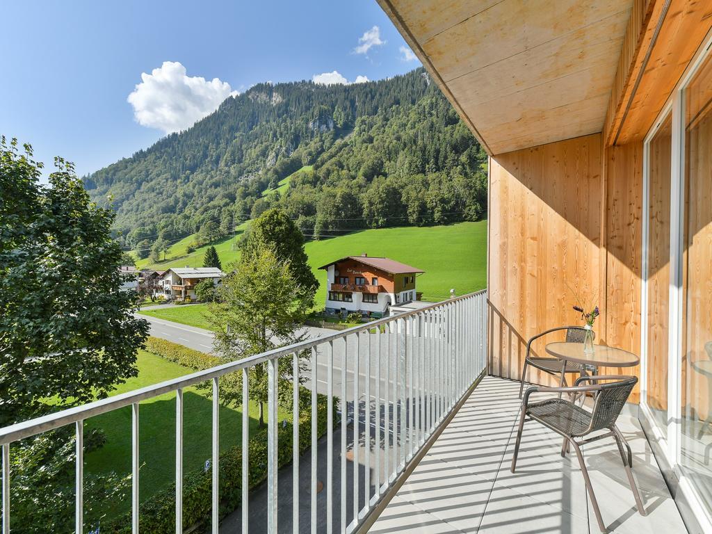Alpine Lodge Kloesterle Am Arlberg Klösterle Exterior foto